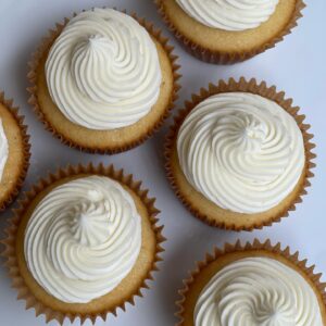 Vanilla Cupcakes with Vanilla Ganache
