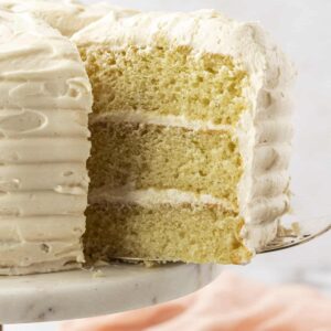 Vanilla Cake with Vanilla Ganache