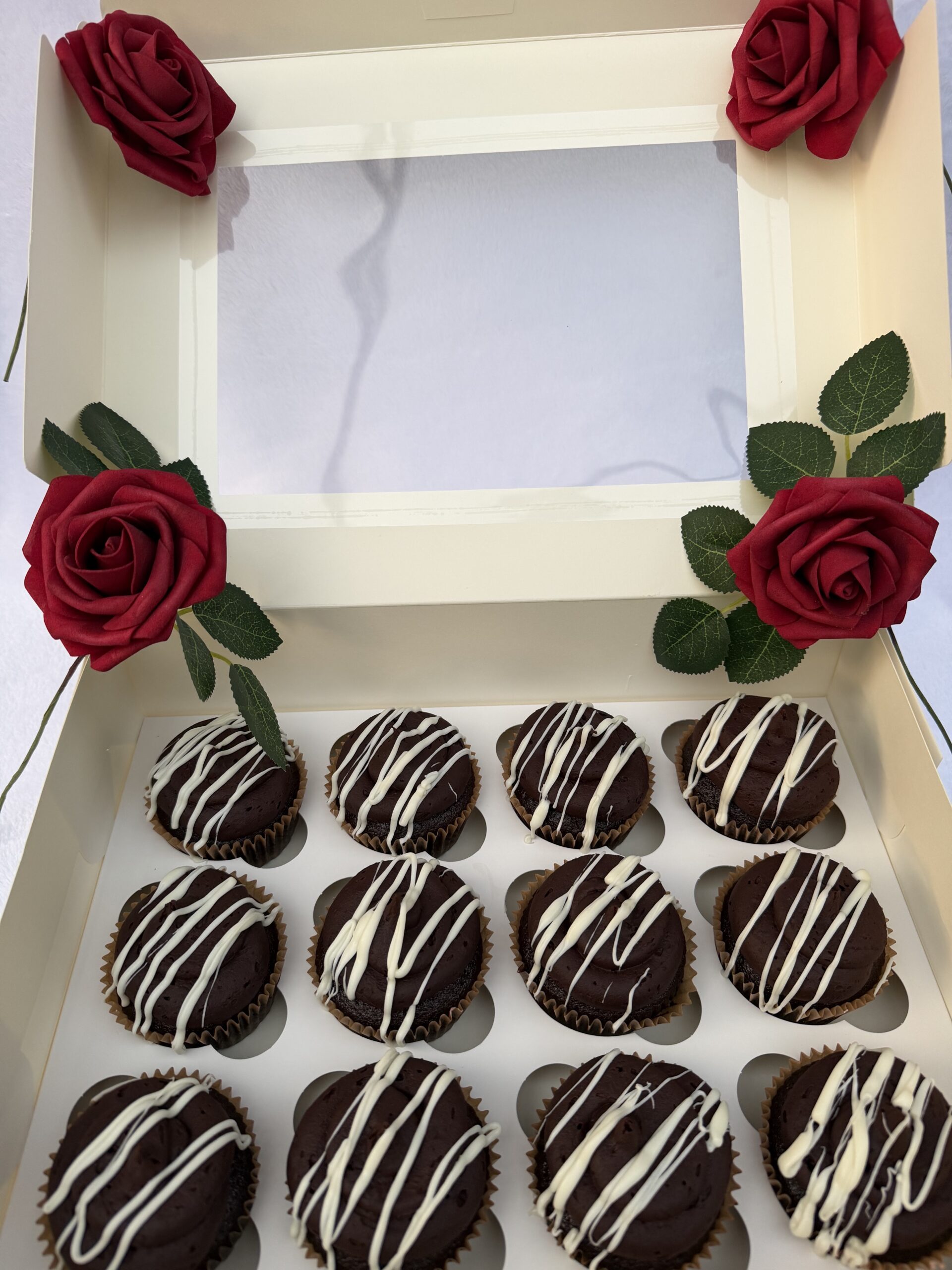 chocolate covered strawberry cupcakes (limited time only) (1 dozen) chocolate covered strawberry cupcakes (limited time only) (1 dozen)